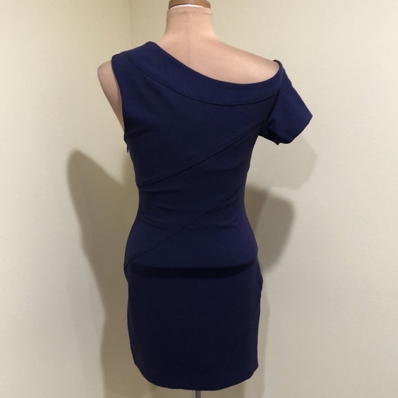 NWT Cinq A Sept Coralisa Dress Size 4 Navy Blue Asymmetrical Sleeve Bodycon Mini - Picture 4 of 11